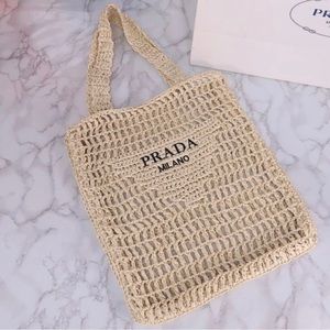 Raffia tote